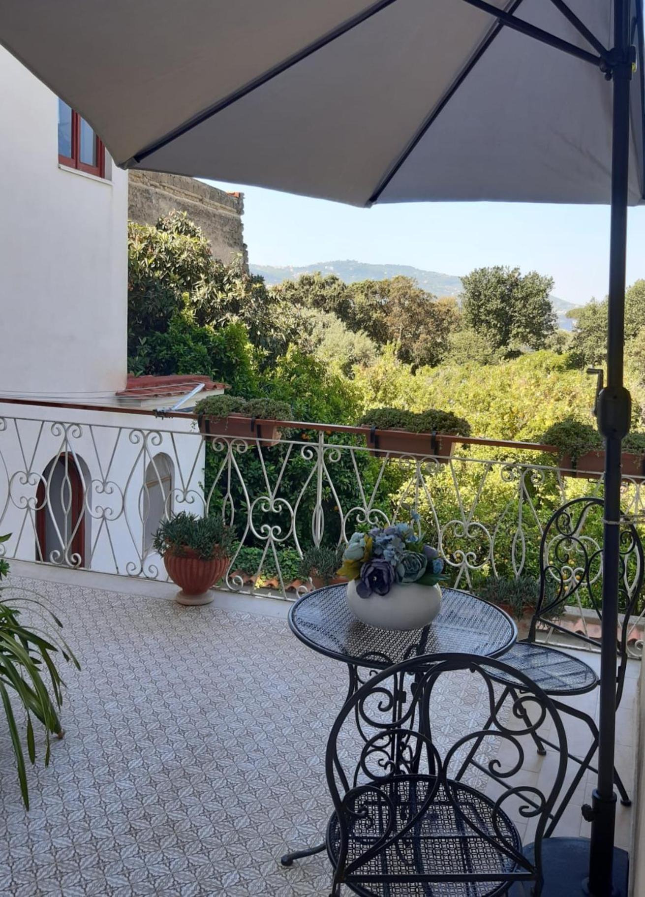 La Casa Di Rosa - Casa Vacanze Мета Екстериор снимка