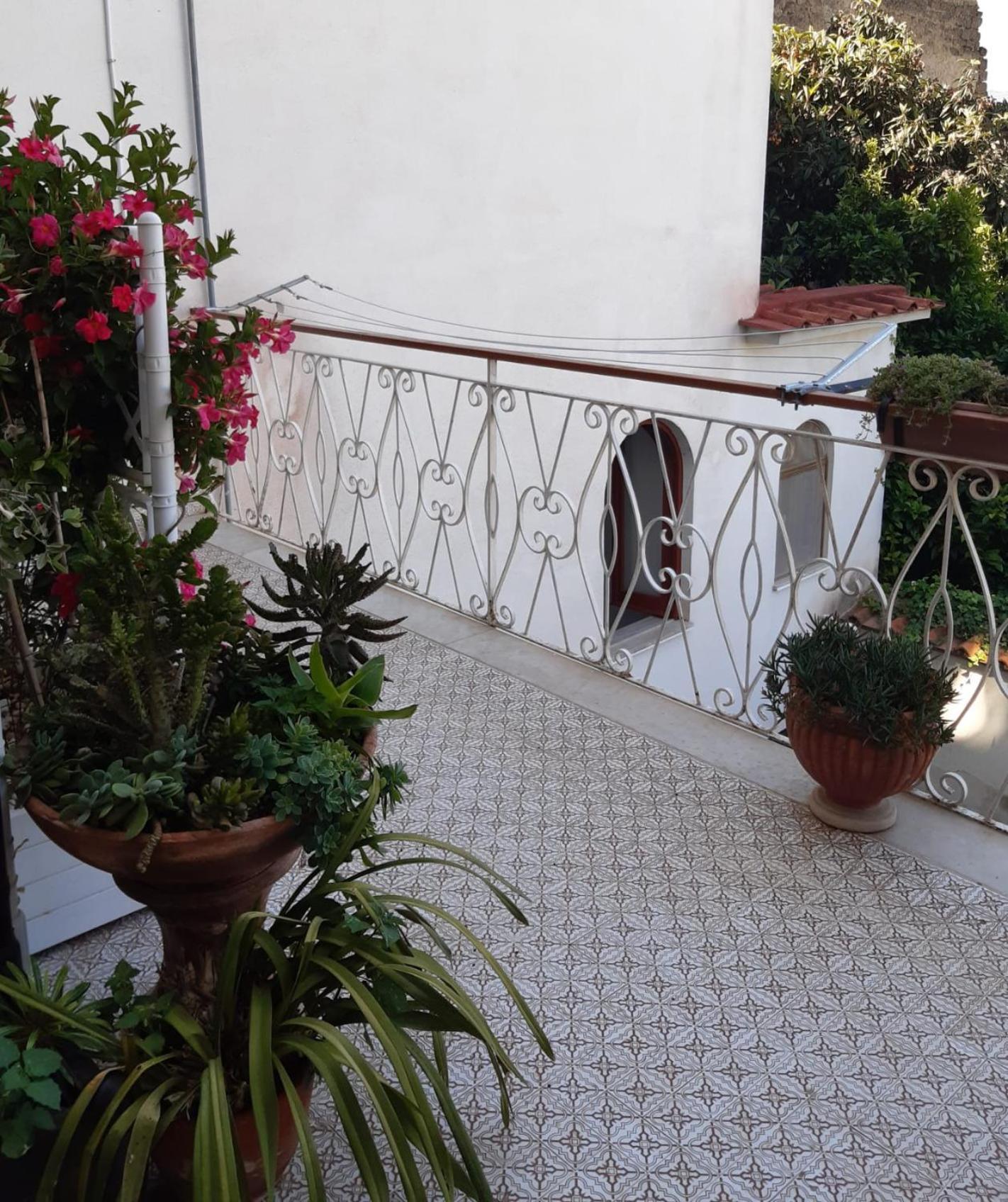 La Casa Di Rosa - Casa Vacanze Мета Екстериор снимка
